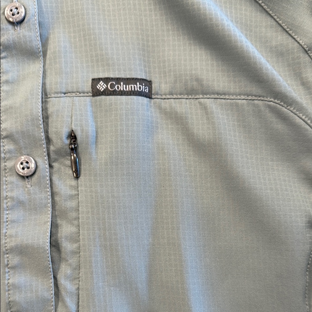 Columbia Women's Blouse - Gray - Picture 3 of 4